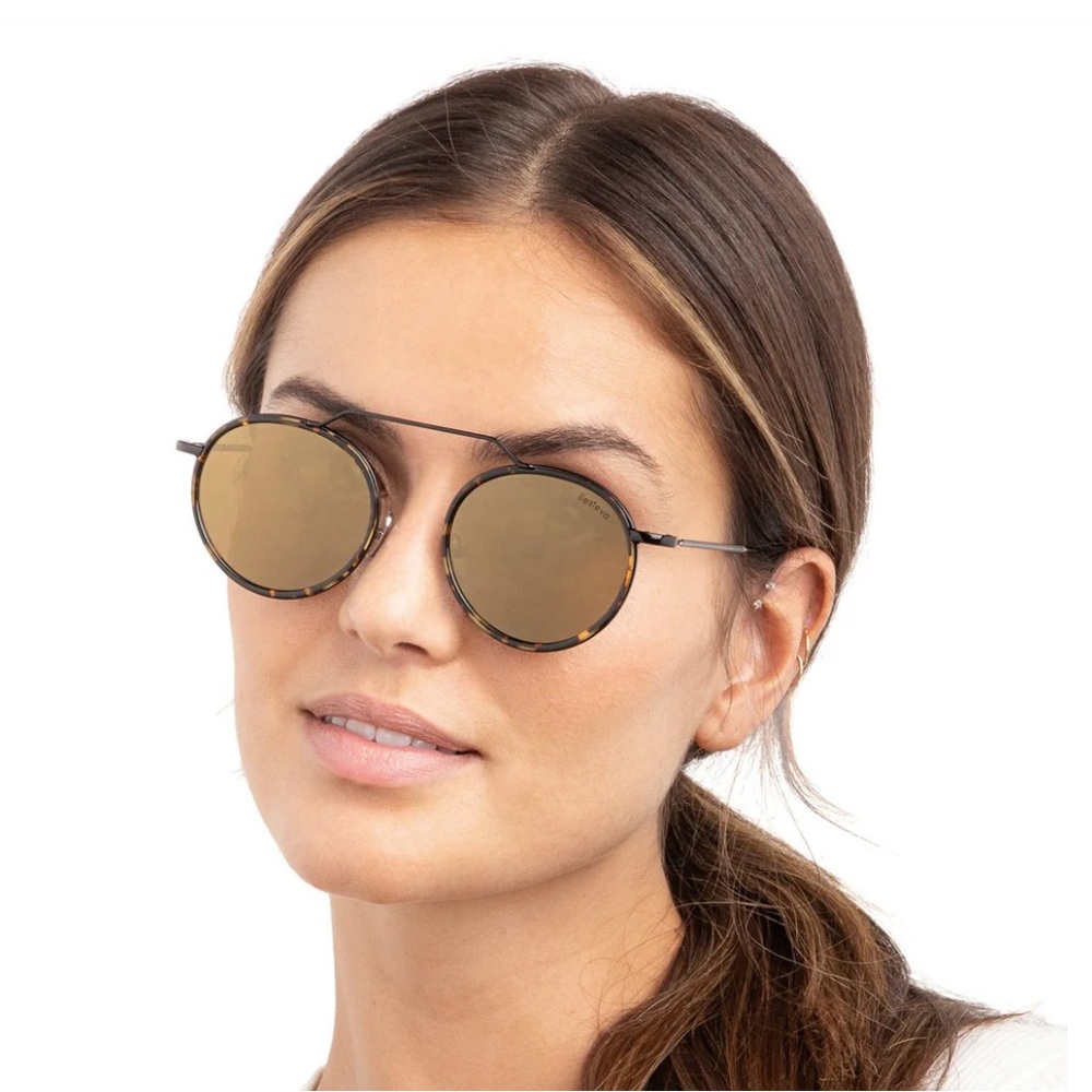 Illesteva Tortoise and Gold Round Sunglasses